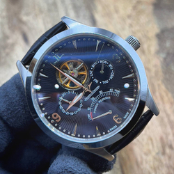 Часы Jaeger-LeCoultre