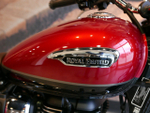 Royal Enfield Meteor 350 Supernova Red