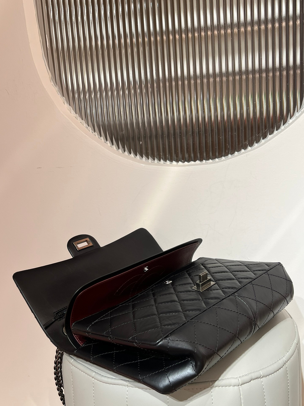 Chanel 2.55 28 cm