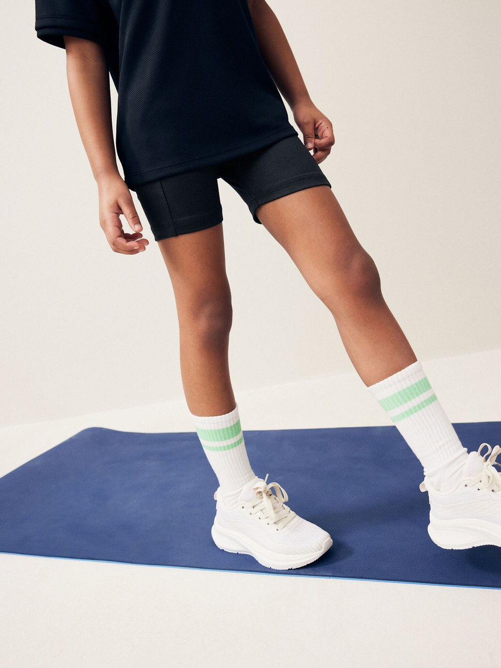 Шорты-велосипедки для девоки Next Q81-348, Черный