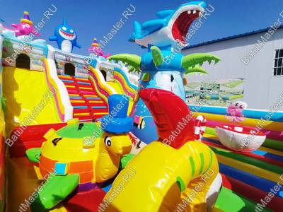 Коммерческий надувной батут "На морском дне" 12х7х6,5 м из двух модулей