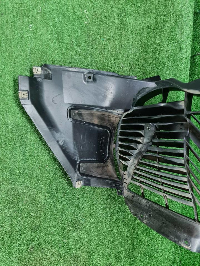 Подкрылок передний левый Porsche 911 8 992 (18-нв)