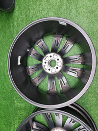 Диск Комплект дисков R20 Geely Tugella (2019-2024)