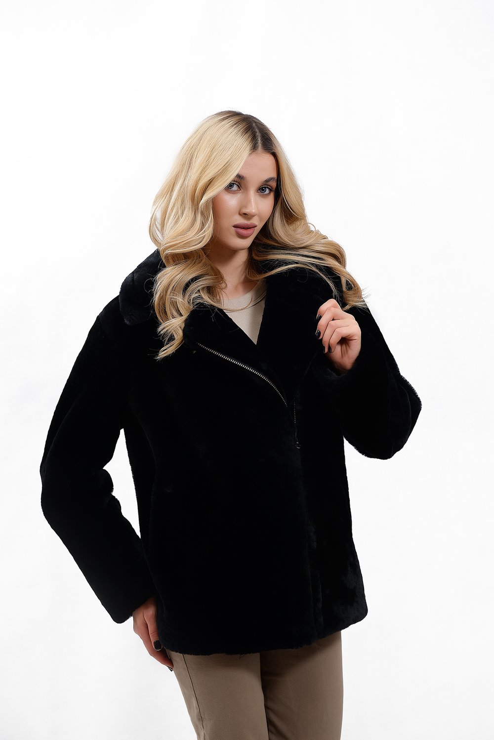 Куртка женская "Косуха" из натурального меха