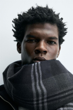 ZARA ШАРФ В КЛЕТКУ С БАХРОМОЙ, МОРСКОЙ СИНИЙ