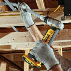 DeWalt DCE400NT-XJ расширитель для пластиковых труб (без АКБ и ЗУ)