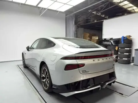 Обвес для XPENG P7 2020-2024 Хпенг аэродинамический обвес губа и диффузор