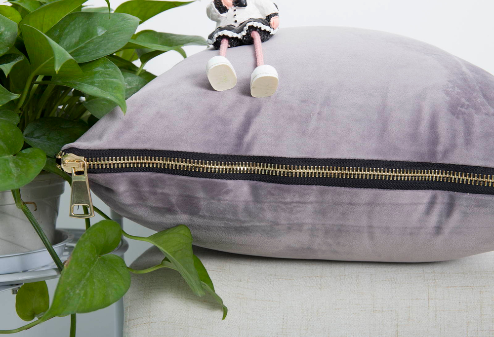 Наволочка 45х45 Sofi De MarkO Манон сиреневая