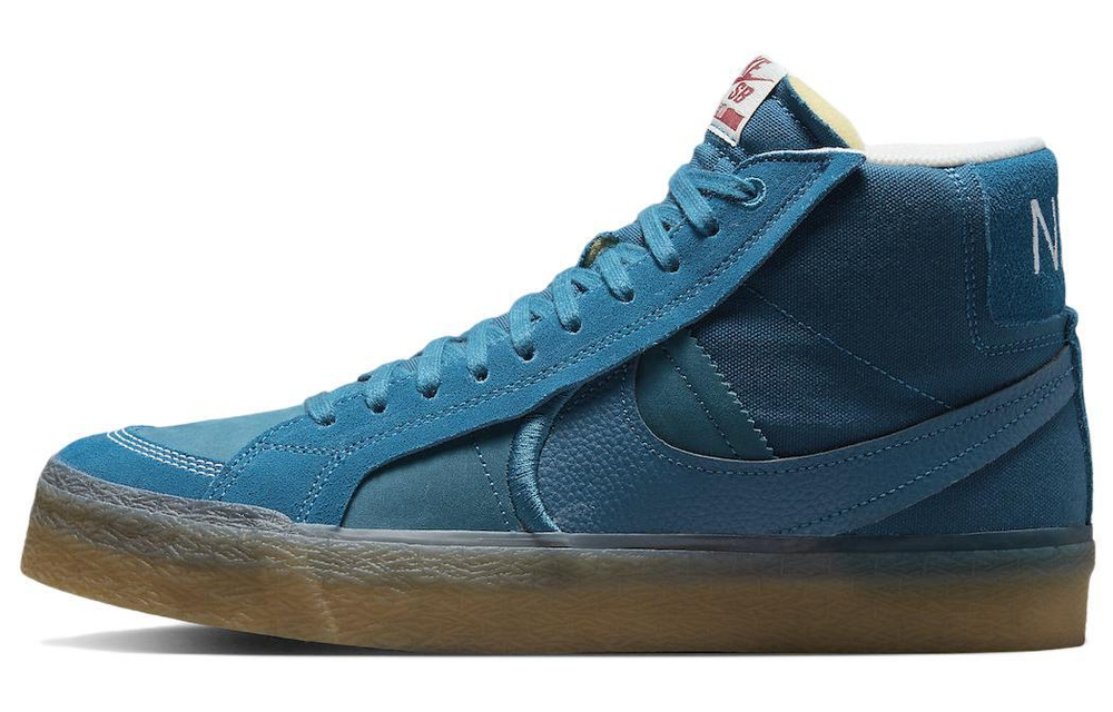 Кроссовки Nike Blazer