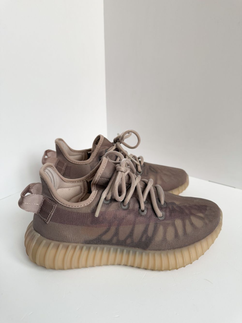 Кроссовки Adidas Yeeze Boost 350, 36
