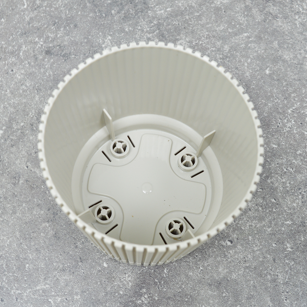 Кашпо Стрип 0,6л d11см с подставкой, кремовый