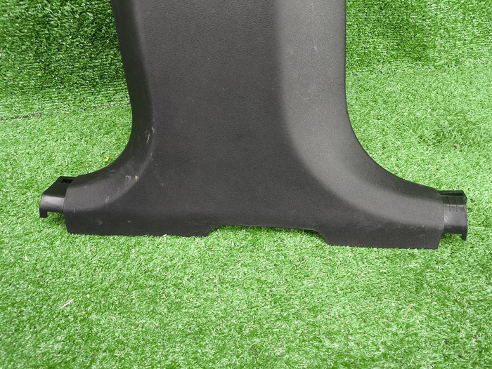 Накладка стойки левая Omoda C5 (2022-н.в.)