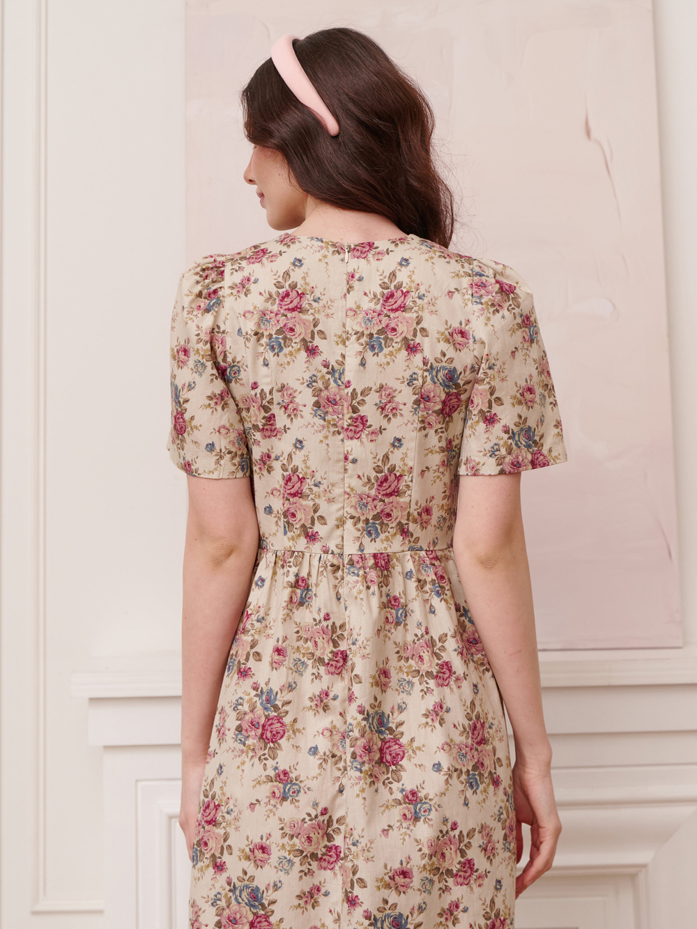 Платье с коротким рукавом