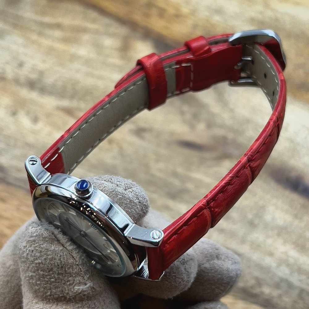 Часы Cartier
