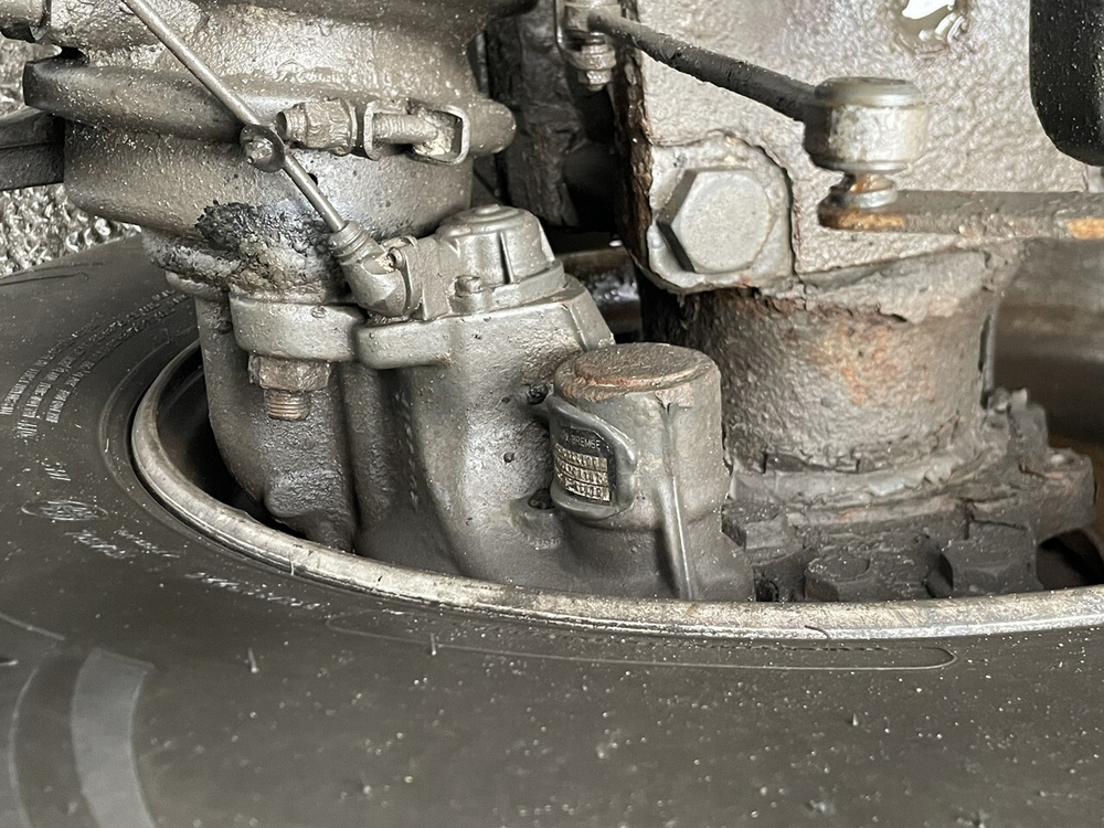 Суппорт задний правый