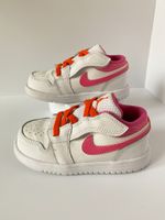 Кроссовки Nike, 24