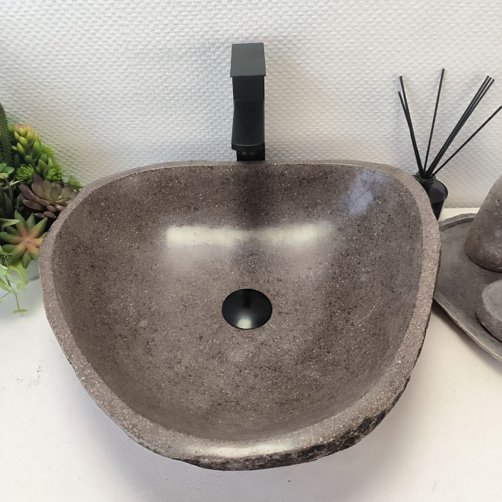 Раковина из речного камня RS-63408 (49*44*15) 0123