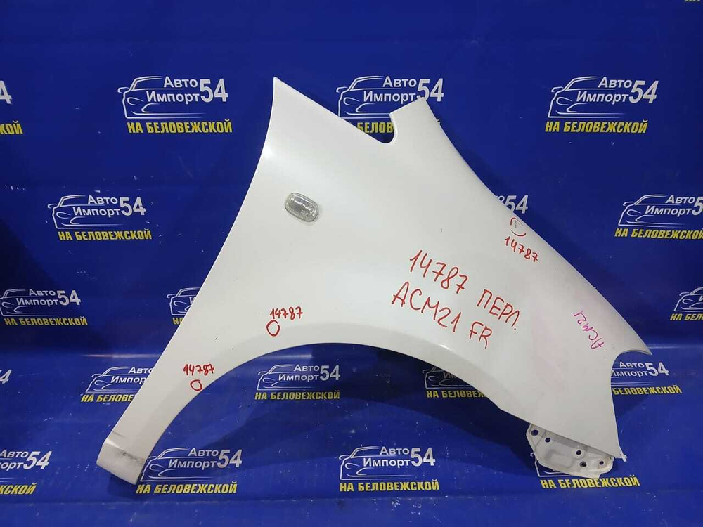 Крыло переднее правое TOYOTA IPSUM 2001-2009