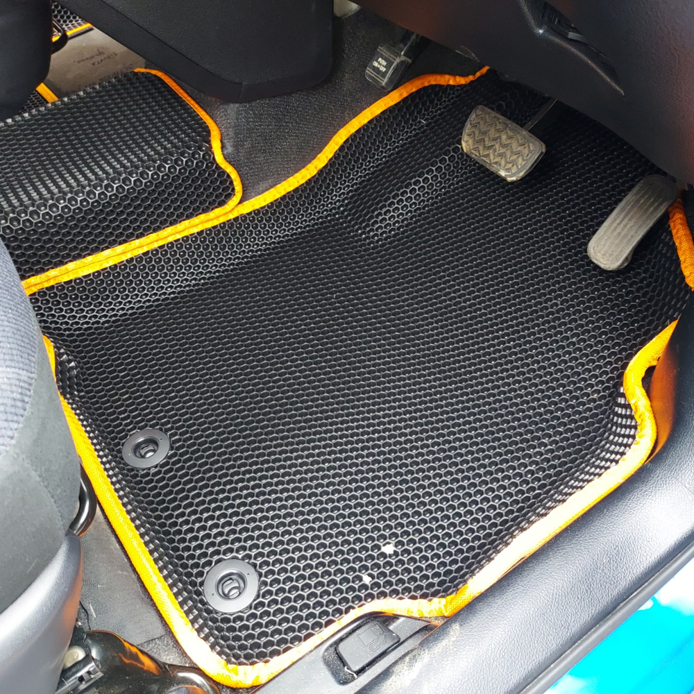 Автоковрики EVA для Toyota Sienta III HYBRYD (2014-2020)