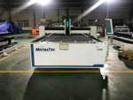 MetalTec 1530B (1500W) оптоволоконный лазерный станок для резки металла