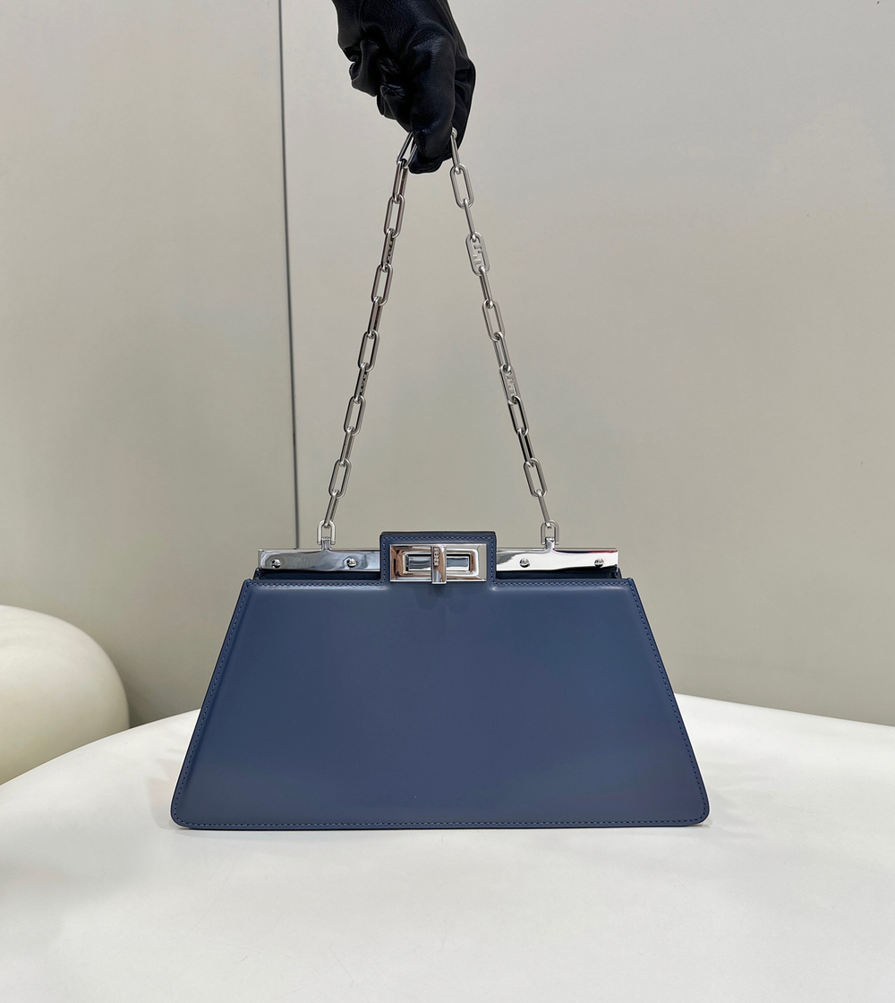 Fendi Peekaboo Cut Medium 34 cm