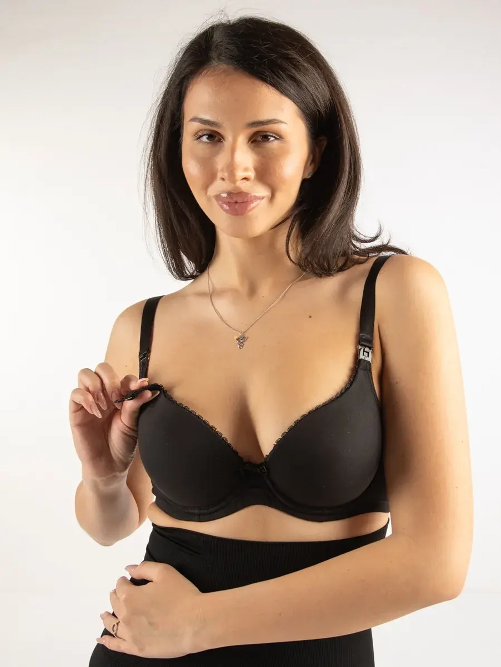 Бюстгальтер для кормления "Элизе" черный