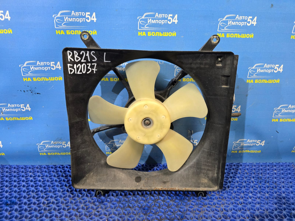 Диффузор радиатора двигателя SUZUKI AERIO 2003-2007