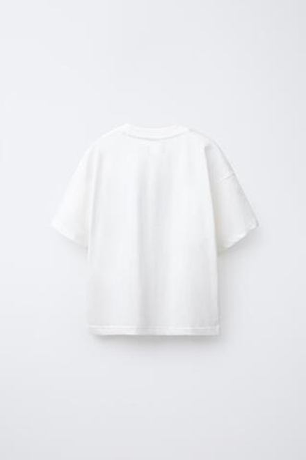 ZARA ФУТБОЛКА С ПРИНТОМ, БЕЛЫЙ