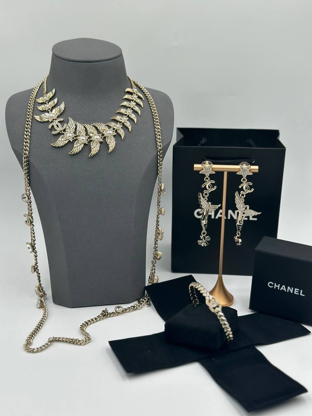 Чокер CHANEL