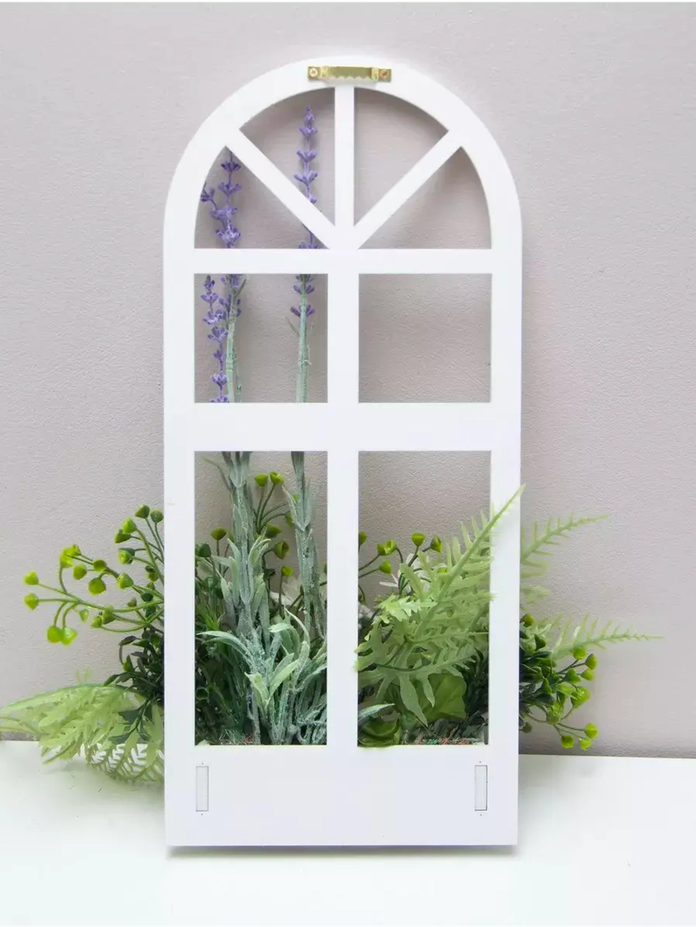 Панно на стену для интерьера "Окно с цветами"