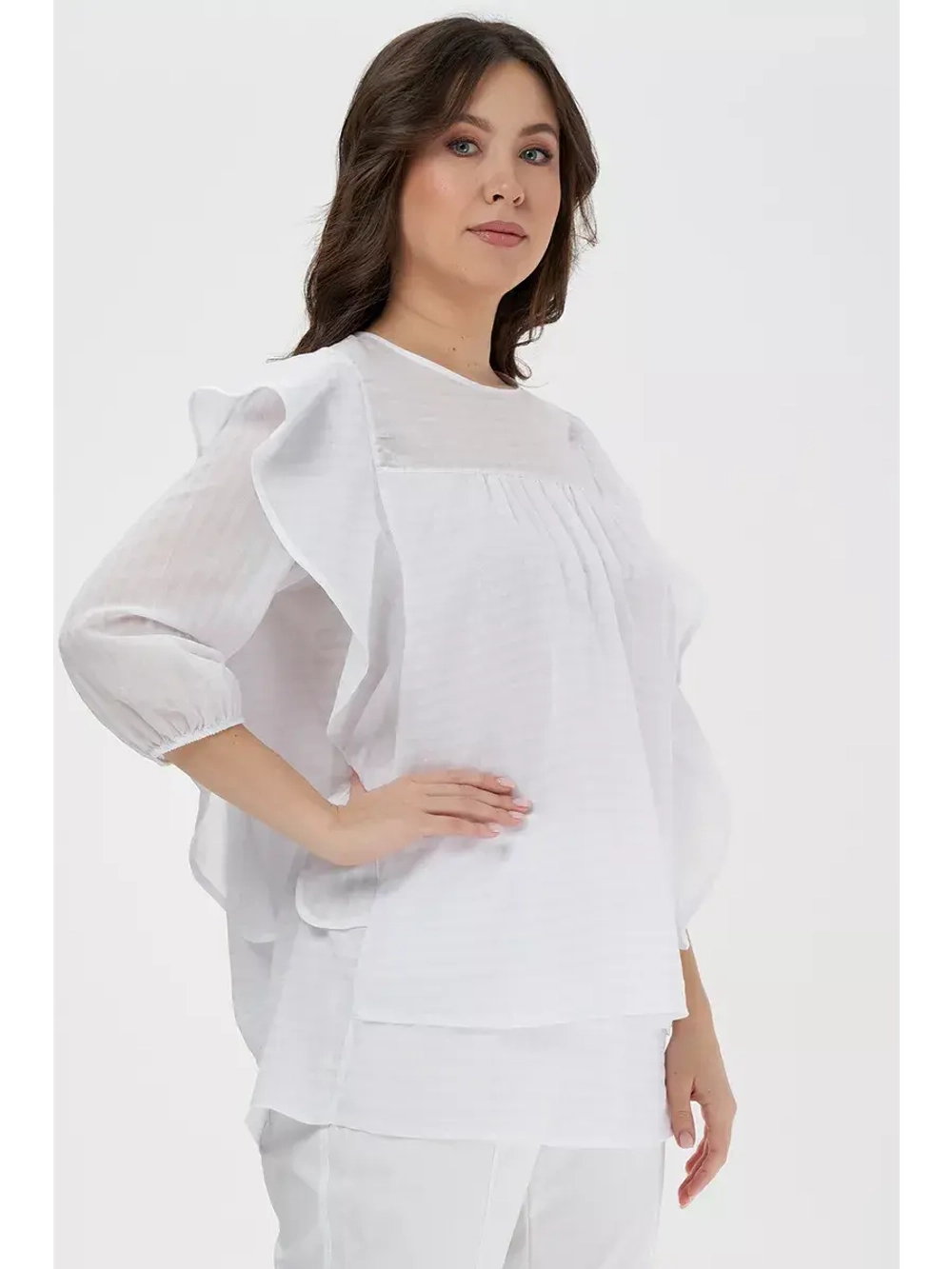 Блузка белая