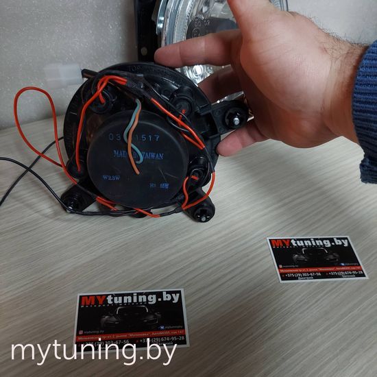 Передние фары внутренние VW Golf 1/Golf 2 angel eyes chrome