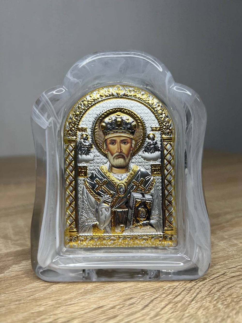 Николай Чудотворец, икона арочная, белое муранское стекло 86х112