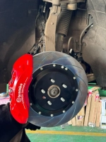 Усиленная тормозная система для BYD Yangwang 2023-2025 Янванг Янгванг тормоза колодки тормозной диск суппорт