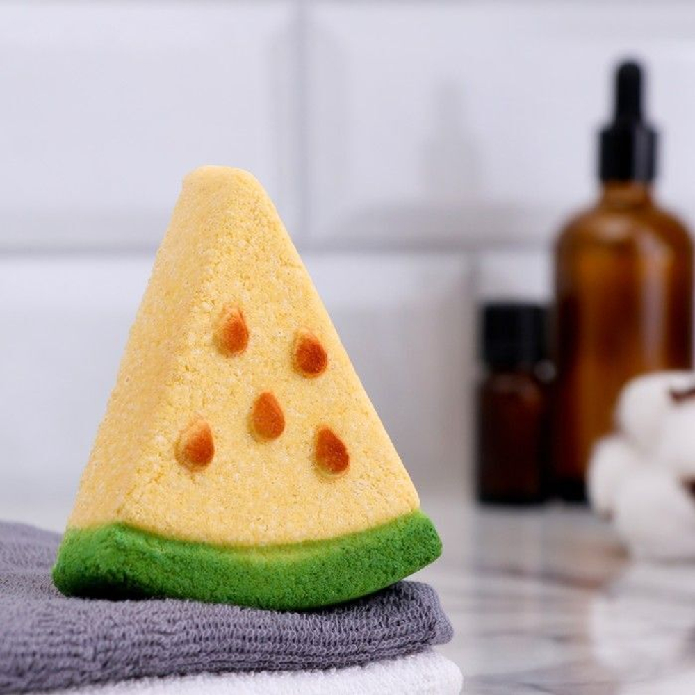 Бомбочка для ванны Долька арбуза с фруктовым ароматом - 100 гр. (Цвет: не задано)