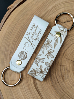 Брелок "Не могу завязать вязать"