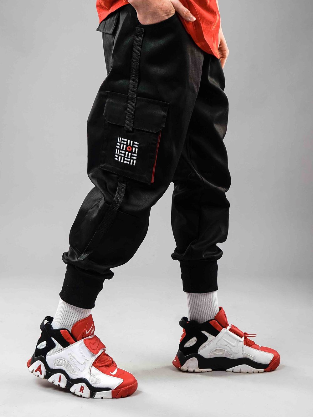 Джоггеры Jogger Street Black Jam Red Pocket