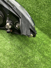 Фара правая Lada Granta (2018-н.в.) галоген