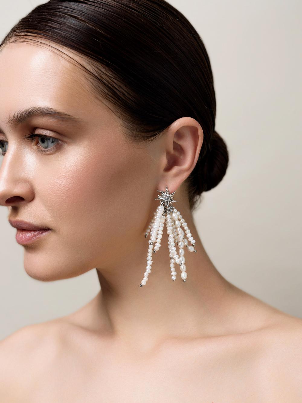 Серьги "Bunches" из жемчуга Silver