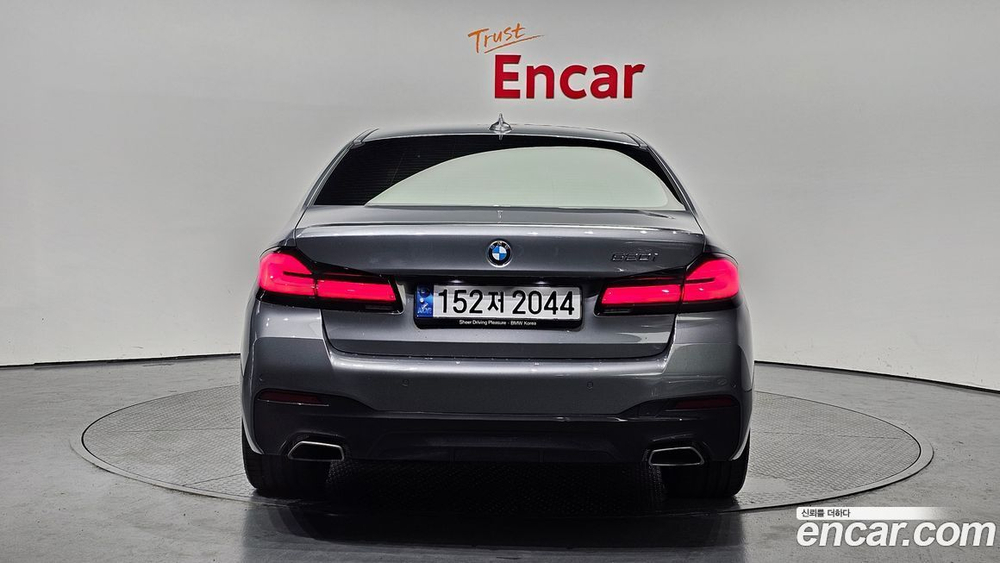BMW 5 Series (G30) 520i M Sports (12.2022)