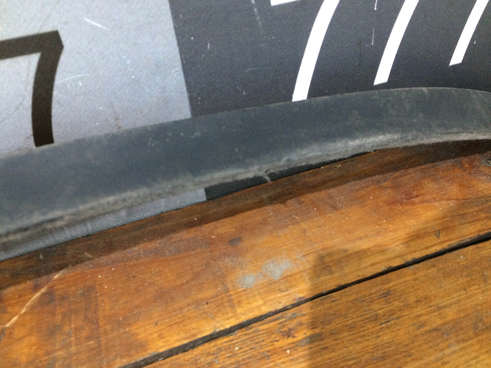 Накладка юбки переднего бампера Kia Picanto 3 (JA) 17-нв Б/У Оригинал 86591G6300