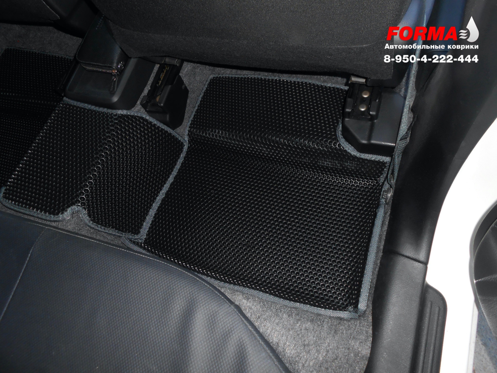 Toyota Probox (09.2014 - н.в.) 2WD, правый руль