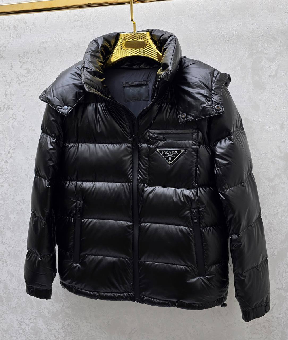 Пуховик Prada