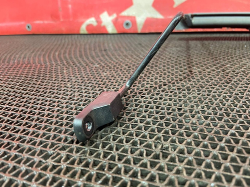 Шторка солнцезащитная