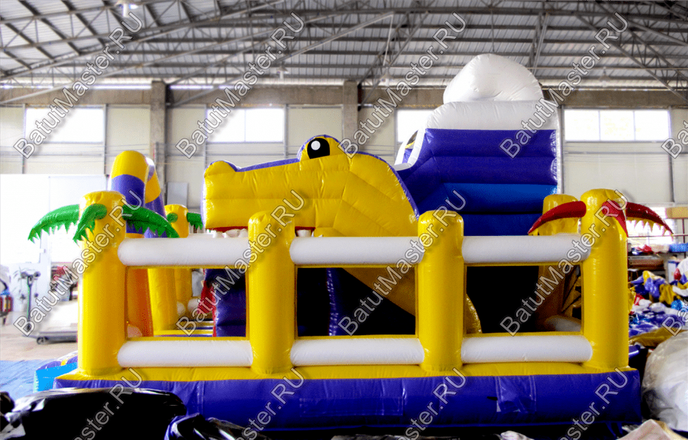 Коммерческий батут "Белый клык" с механизированной головой, размер 6*6*4 м