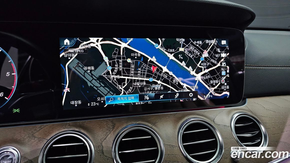 Mercedes-Benz E-Class W213 E220d 4MATIC Exclusive (01.2022)
