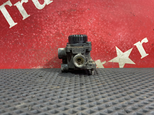 Клапан ускорительный