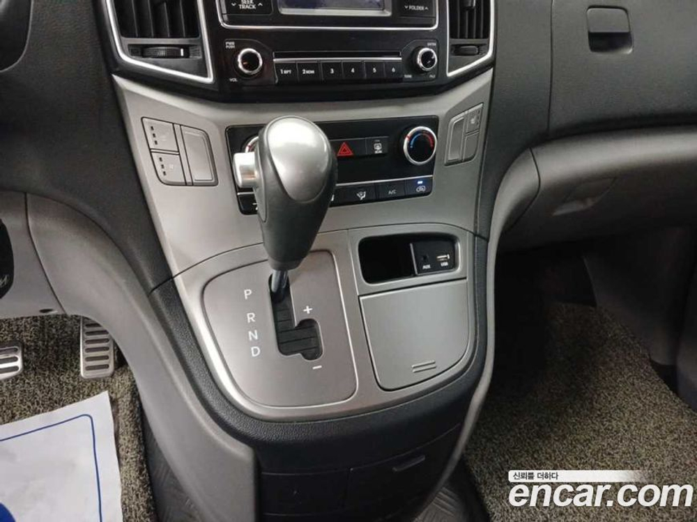Hyundai The New Grand Starex Van 5인승 (06.2020)