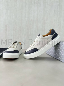 Мужские кеды Kiton белого цвета с синими деталями