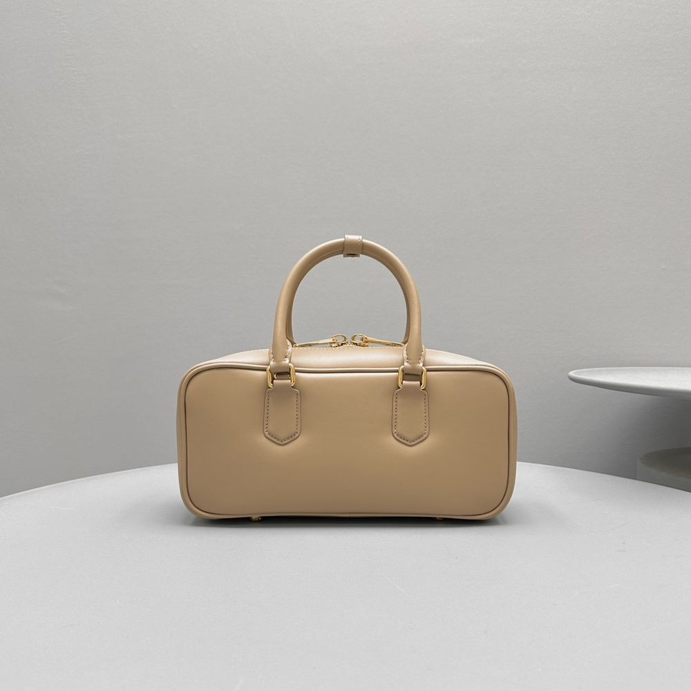 Miu Miu Arcadie Bag M 27 cm